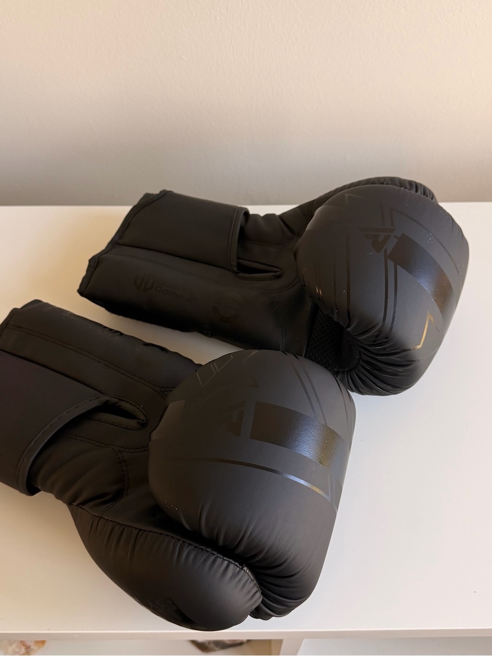Men's Black Boxing Gloves